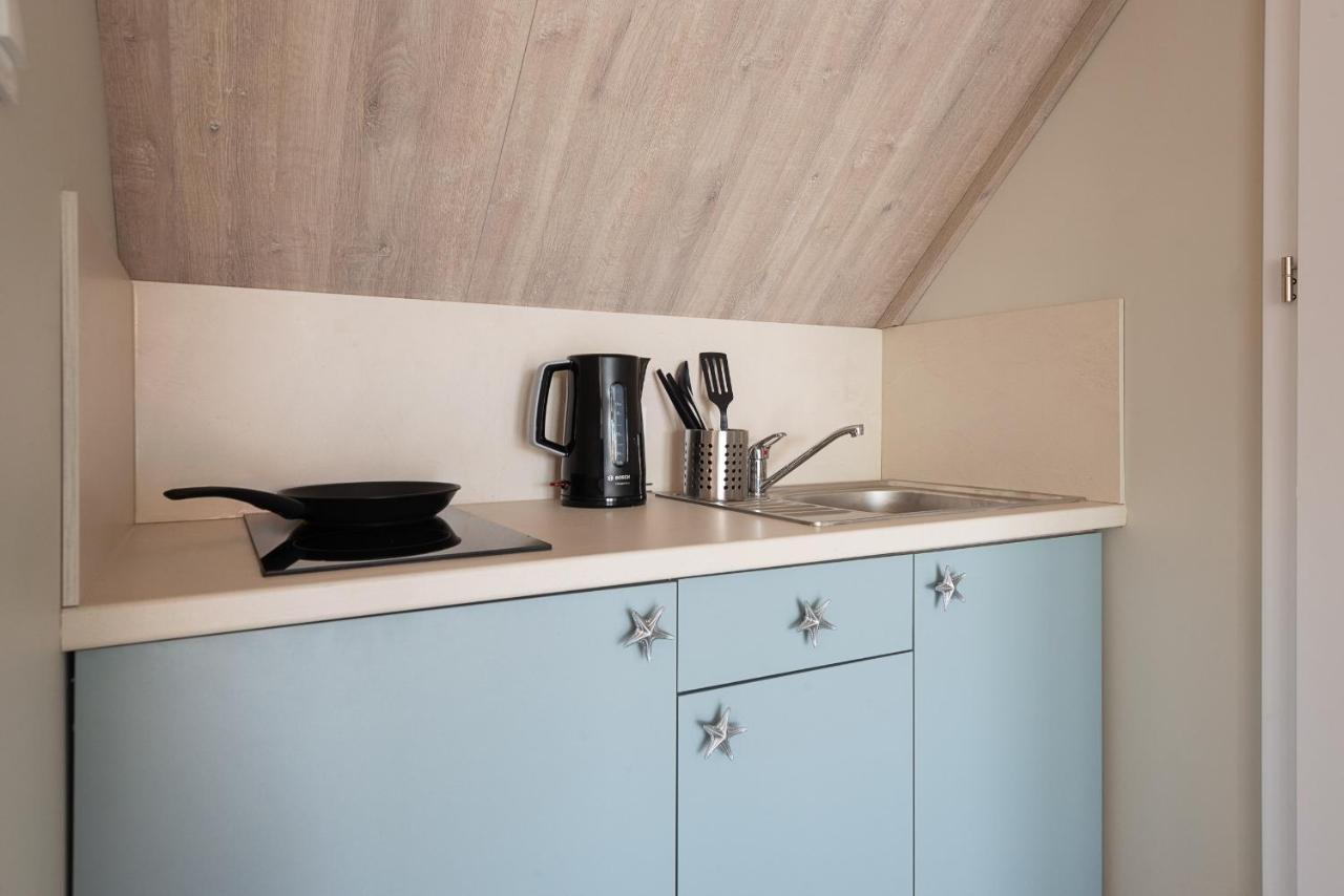 Roza Baltyku - Apartamenty I Pokoje A Dębki Exterior foto