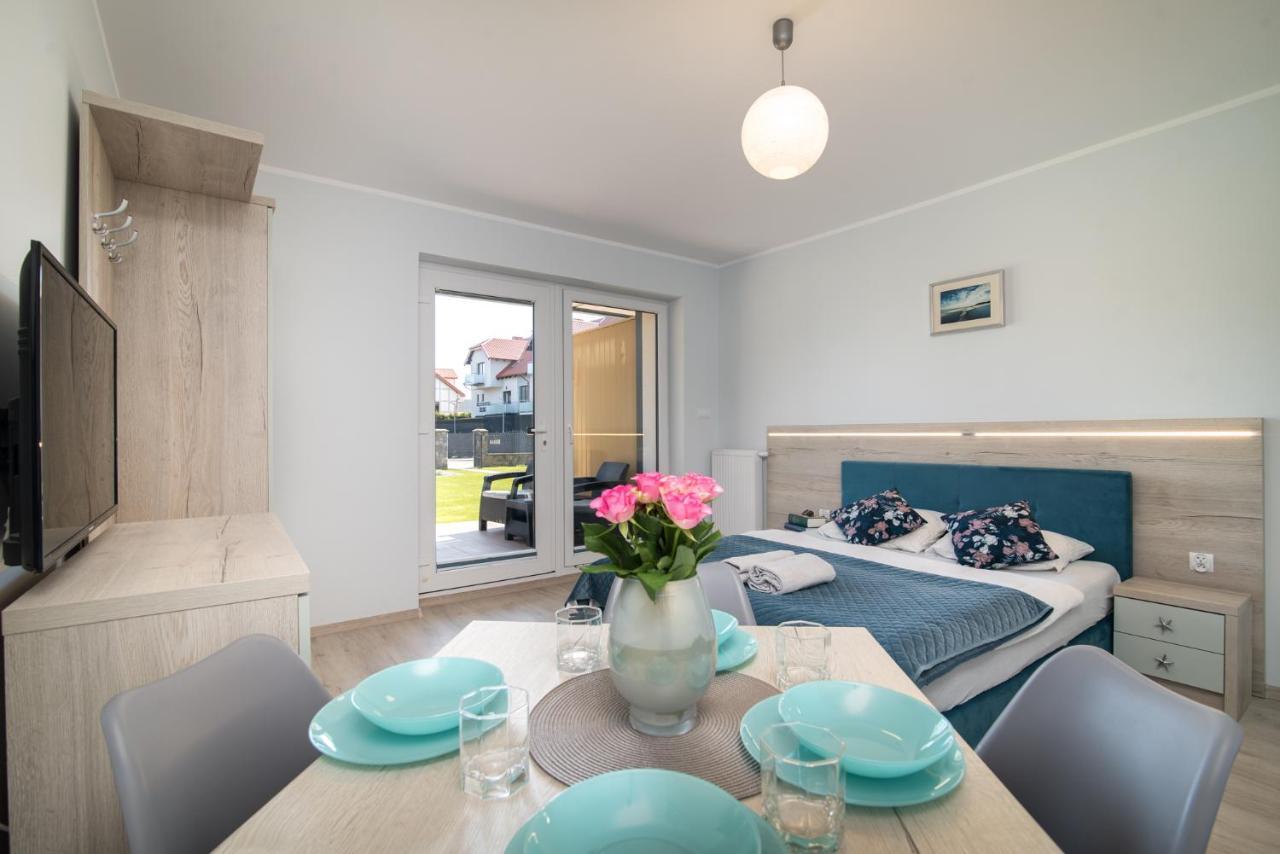 Roza Baltyku - Apartamenty I Pokoje A Dębki Exterior foto
