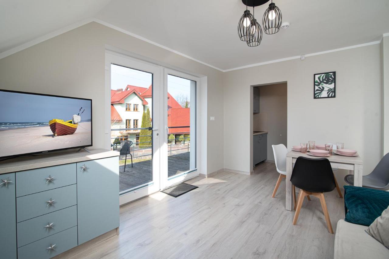 Roza Baltyku - Apartamenty I Pokoje A Dębki Exterior foto